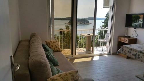 Apartments By The Sea Hvar - 15856