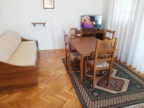 Apartment Jadranovo 12921c