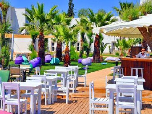 Hotel Malama Beach