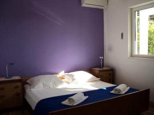 Apartments By The Sea Jelsa (hvar) - 14754