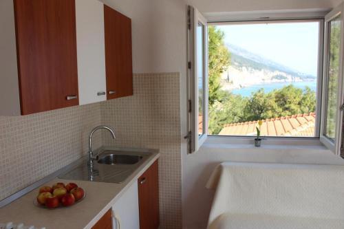 Apartment Sveta Nedilja 13176a