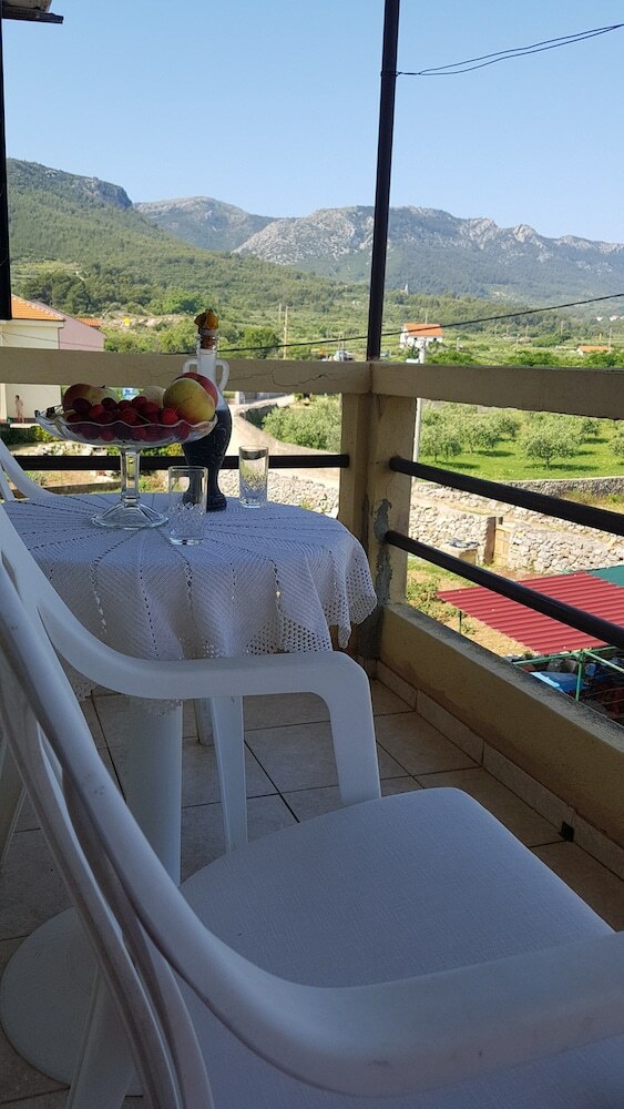 Hostal Room Marin