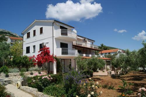 Apartment Zavala 553e