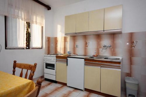 Apartment Jelsa 5695b
