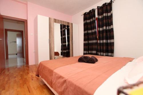 Apartment Kastel Kambelovac 14084b