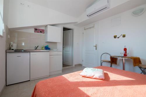 Apartments Jastad