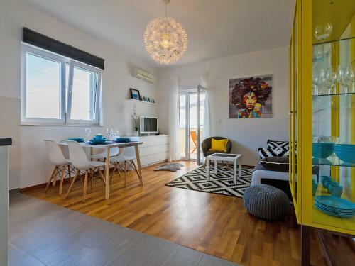 Apartment Cvit.1