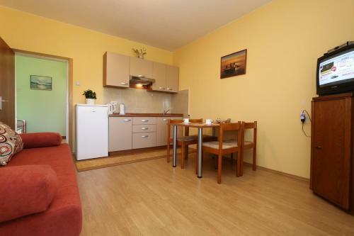 Apartment Mihajic M