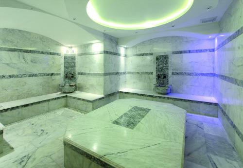 Hotel Cettia Beach Resort