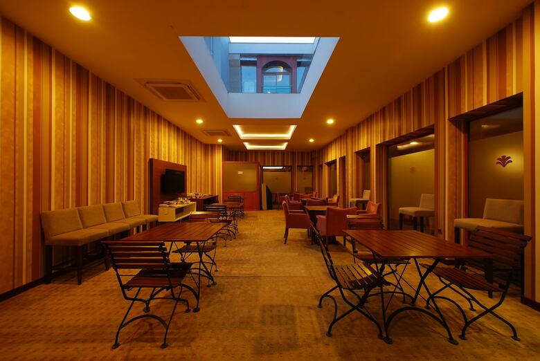 Pasabey Hotel