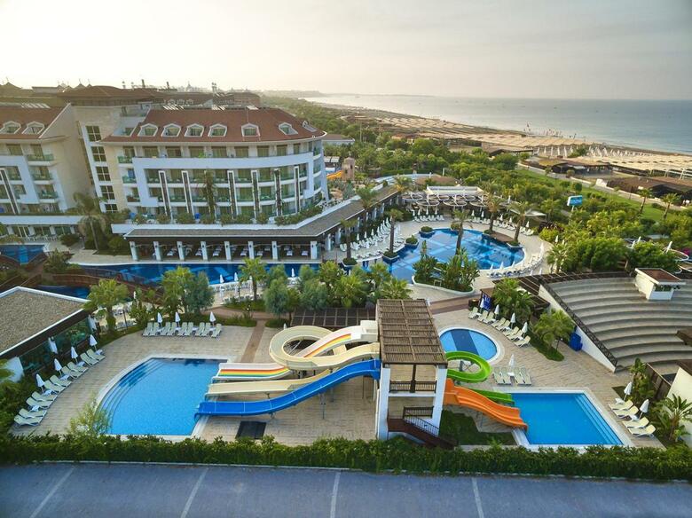 Hotel Sunis Evren Beach Resort