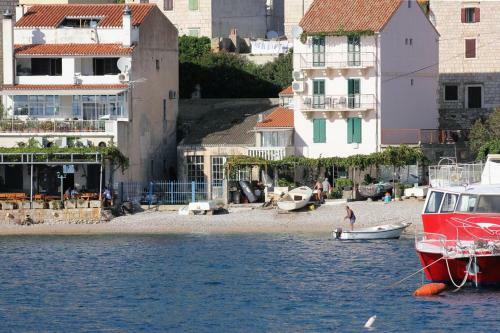 Apartments By The Sea Komiza (Vis) - 2433