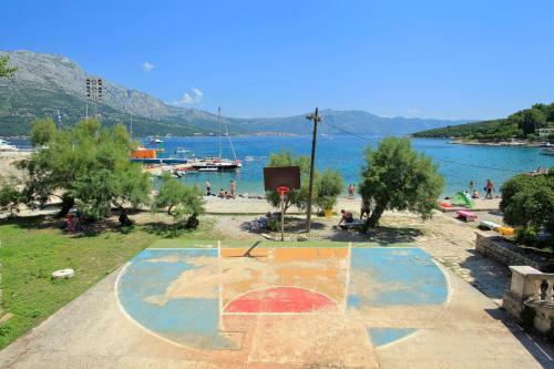 Apartment Mate - Banje Beach