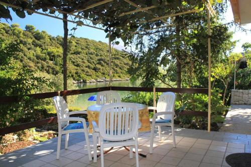 Apartment Uvala Vrbovica 4390c
