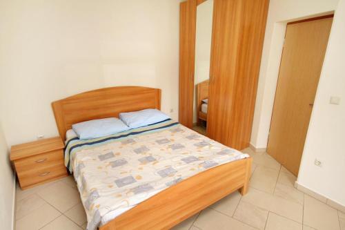 Apartment Krk 5423a