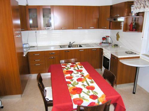 Apartments Leo