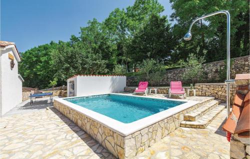 Holiday Home With Pool In Krsan