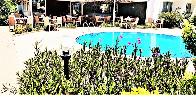 Summer Rose Hotel