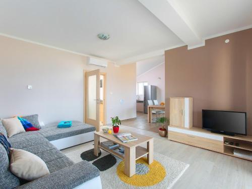 Holiday Home Ku�a Bura