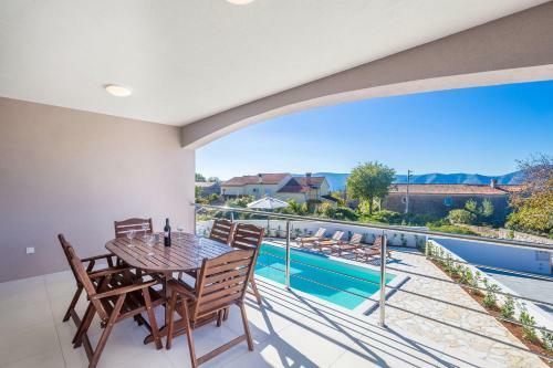 Villa Holiday House Linardici