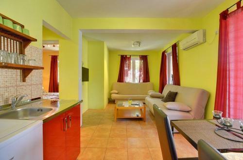 Apartments Puntica