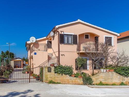 Apartment A1 ( Liz 030 )