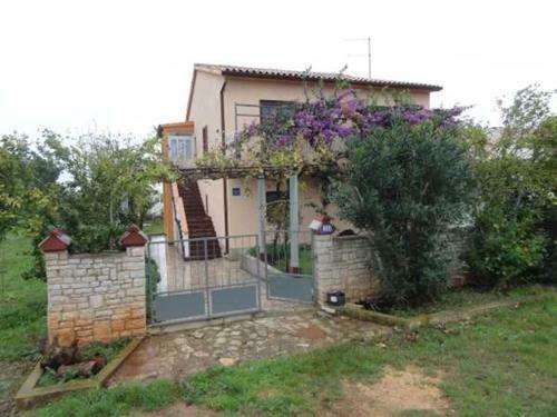 Apartment In Liznjan/istrien 8912