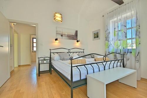 Luxury Stone Villa Zanelli