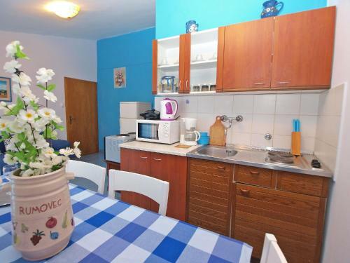 Apartments Vesna 1236