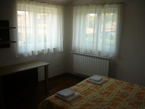 Apartments Mia 1788