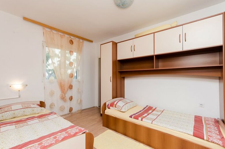 Apartments Albina