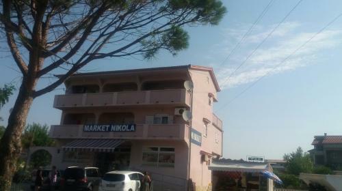 Apartments Sindi