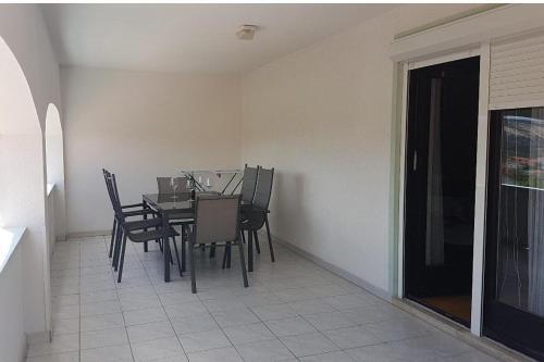 Apartment Lopar 10402a
