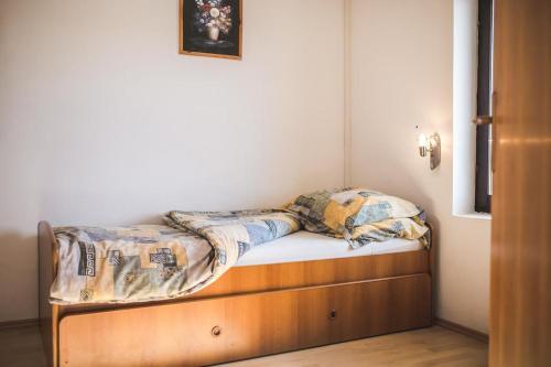 Apartments With A Parking Space Lopar (rab) - 12327