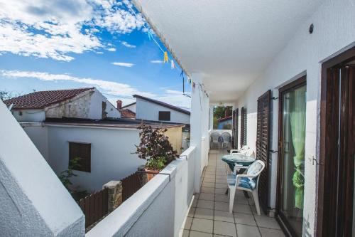 Apartments With A Parking Space Lopar (rab) - 12327