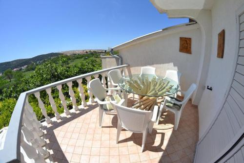 Apartments With A Parking Space Lopar (rab) - 14070