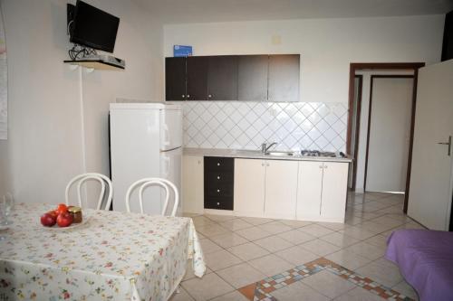 Apartmenthouse Lopar (4229)