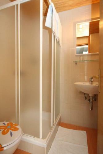 Hostal Double Room Lovran 2321d