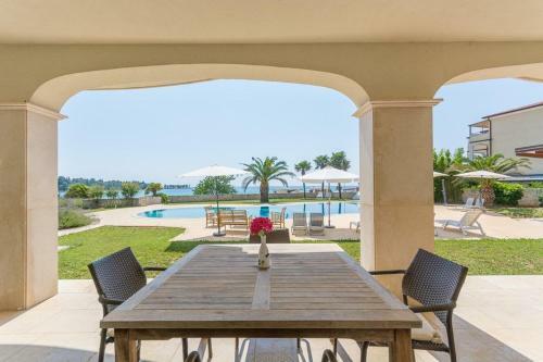 Apartamento Sea View Residence Lovre?ica