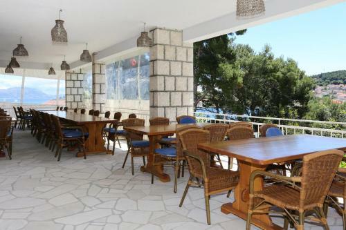 Hostal Double Room Lumbarda 9305c