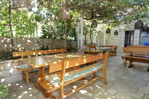 Hostal Double Room Lumbarda 9305c