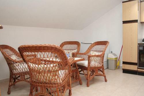 Apartment Lumbarda 4445b