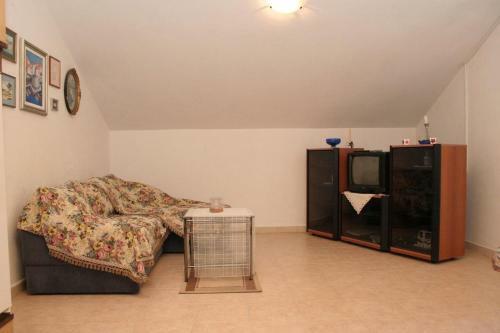 Apartment Lumbarda 4445b