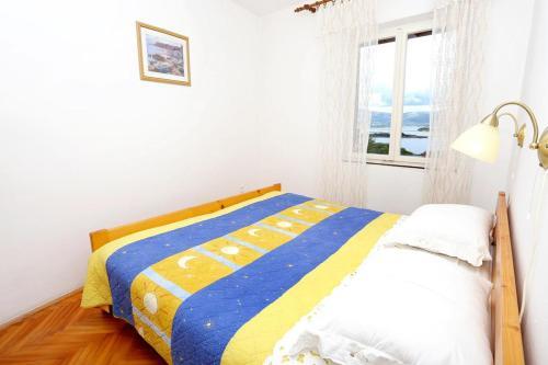 Apartment Lumbarda 156a