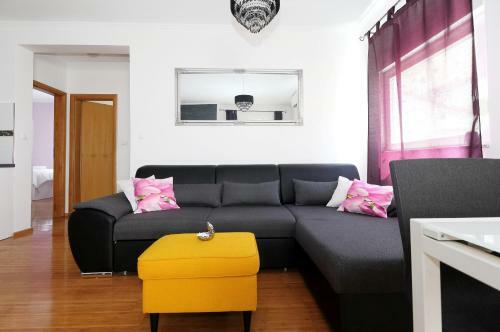 Apartment Karlo