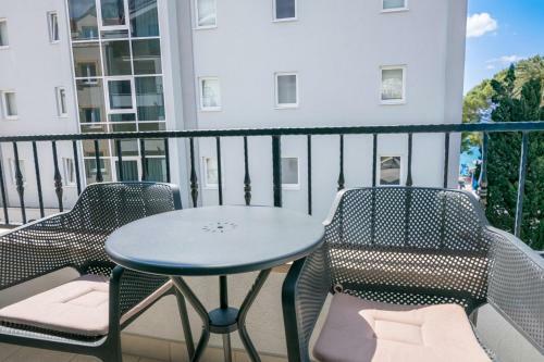 Beach Apartments Solee