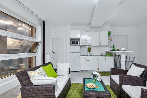 Apartments Lory