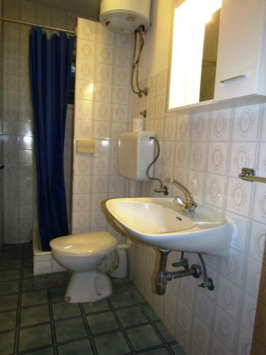 City Beach Apartments Medna