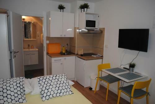 Apartment On The Square