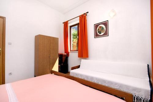 Apartment Makarska 6768b